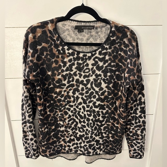 360CASHMERE XS Frankie cheetah oversized cashmere soft luxurious fine sweater - Picture 2 of 12
